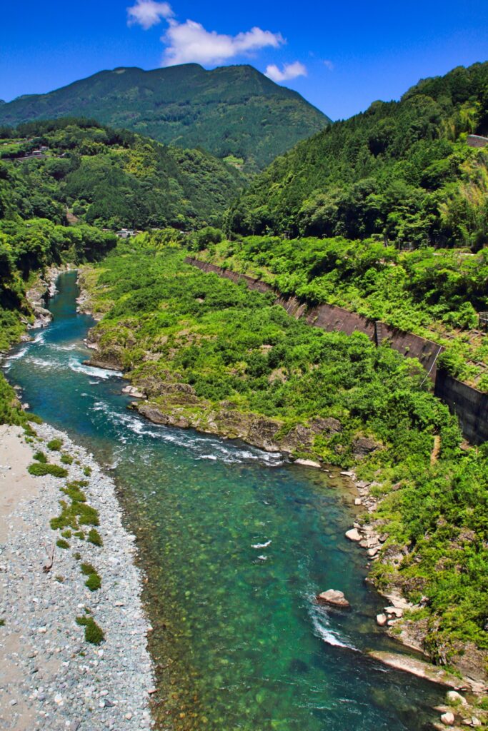 日本三大暴川之大步危峽谷遊船