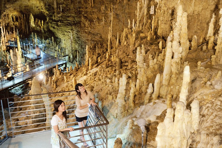 沖繩文化王國村與玉泉洞