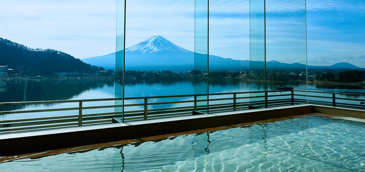河口湖周邊看的見富士山的溫泉酒店有哪些?