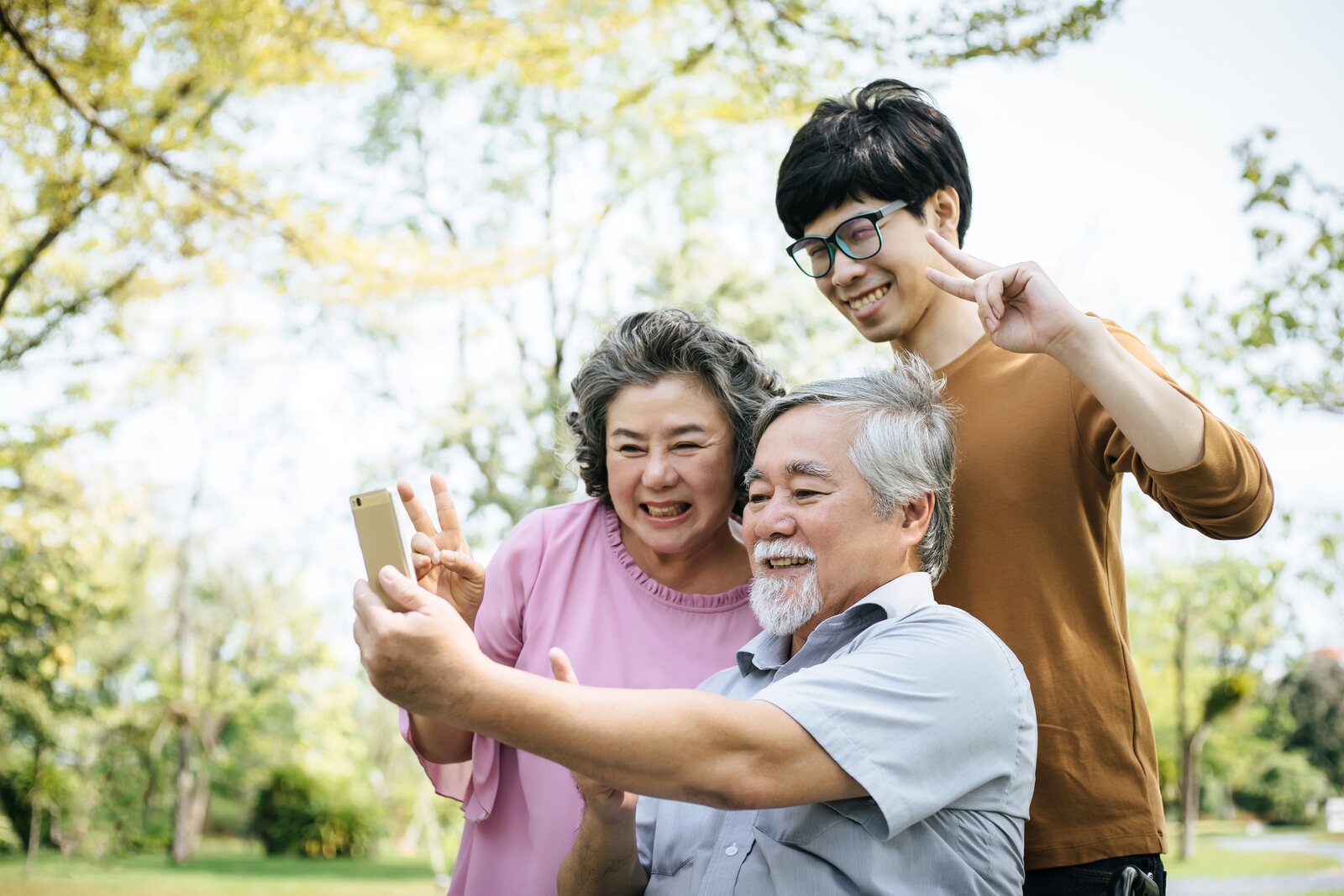 帶長輩去日本自由行攻略｜行程怎麼安排最輕鬆？交通、住宿與注意事項一次看