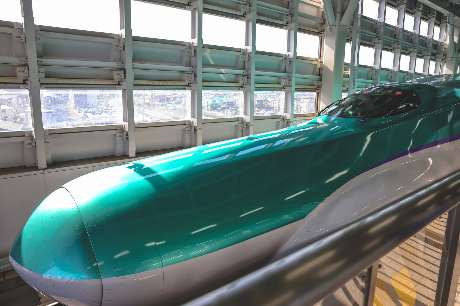 JR 東日本 E5 系東北北海道新幹線列車