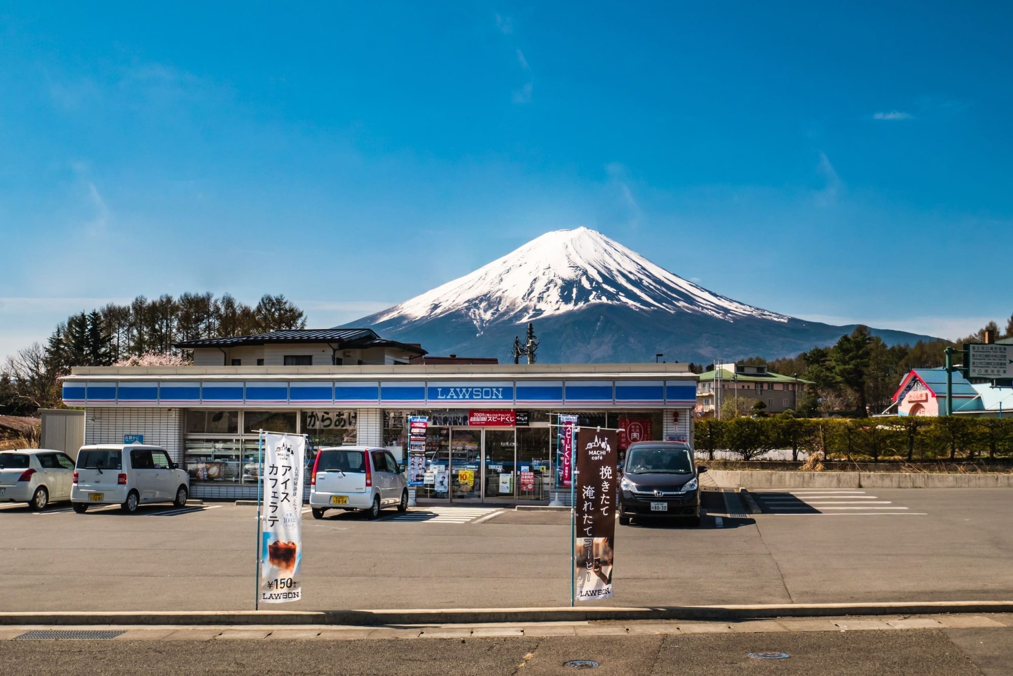 自駕遊日本的新選擇！LAWSON便利商店推出「車宿服務」