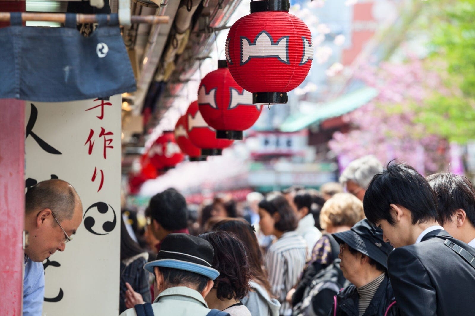 日本旅遊8大新規定！最新通關、退稅、交通變革攻略