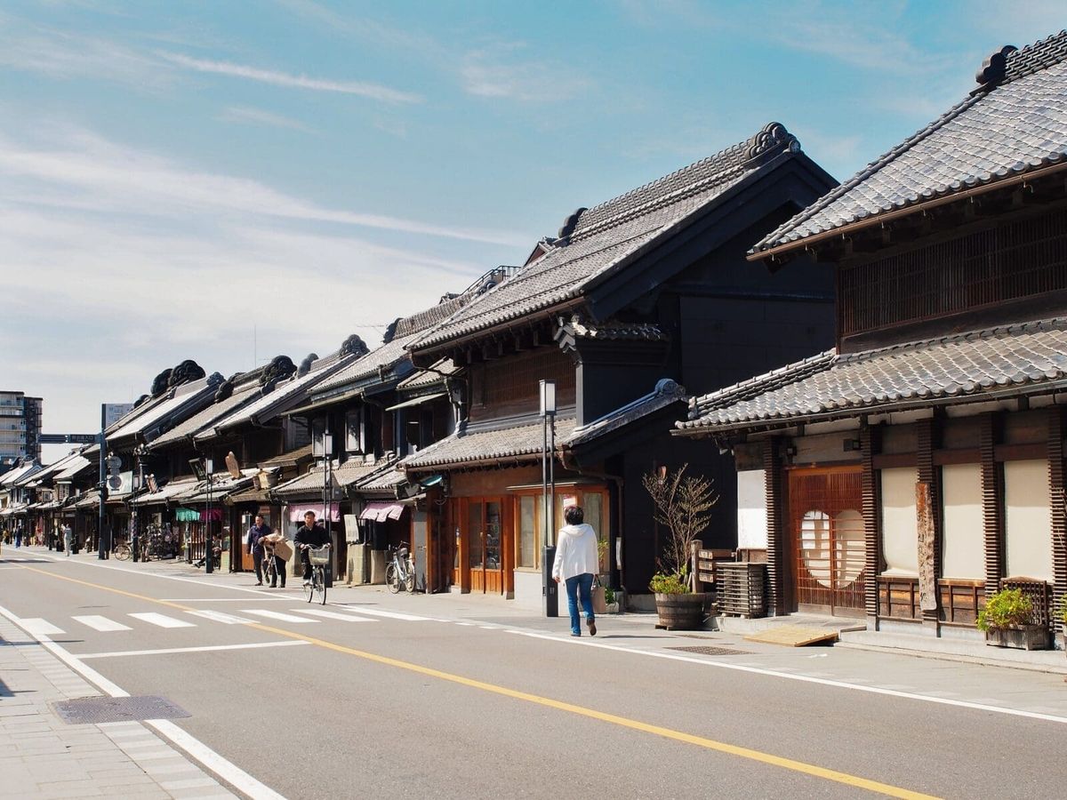 國立新美術館