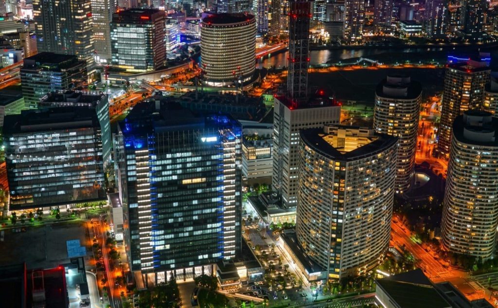 橫濱港灣夜景與城市建築
