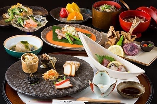 沖繩鄉土料理|首里殿內