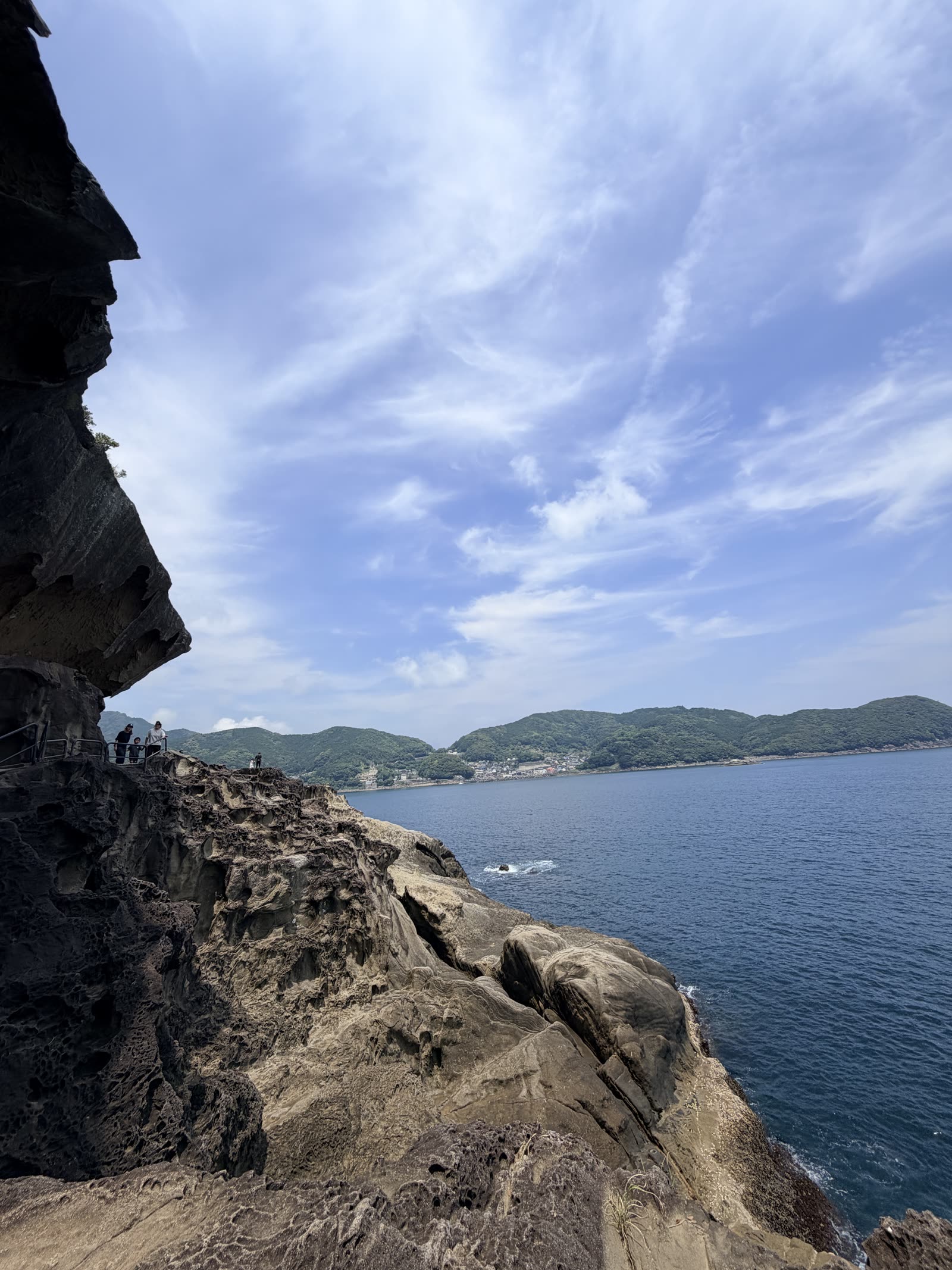 鬼ヶ城岩壁與熊野灘海景