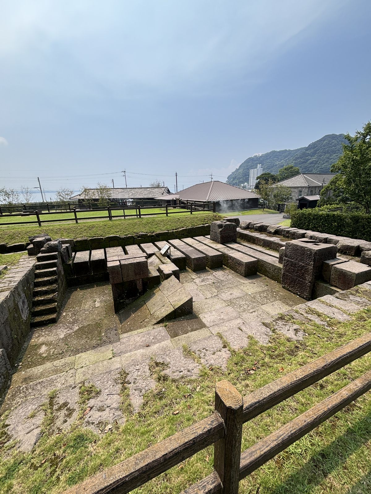 仙巖園園內保存的歷史遺構