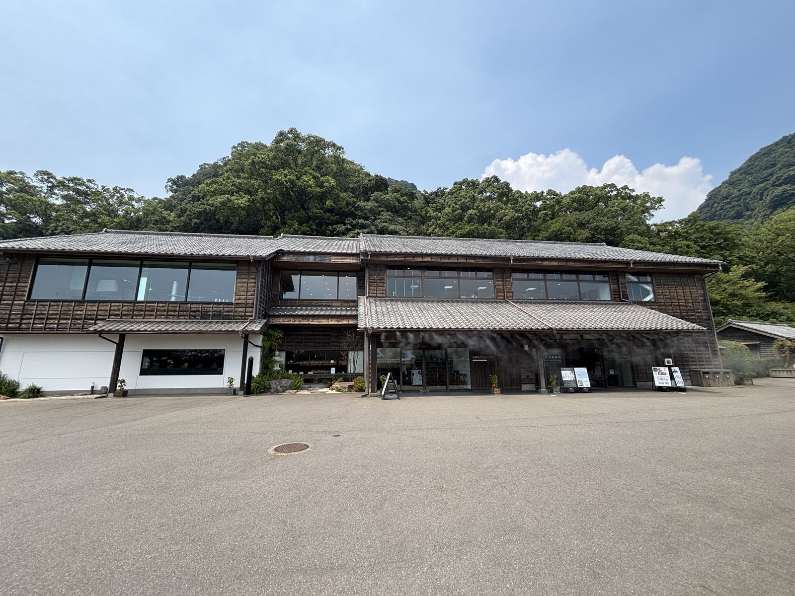 仙巖園旁尚古集成館建築外觀