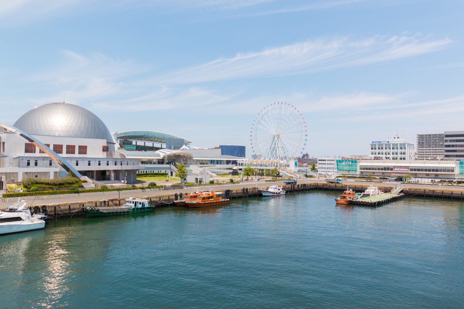 大阪港天保山 Harbor Village、摩天輪與港灣景色