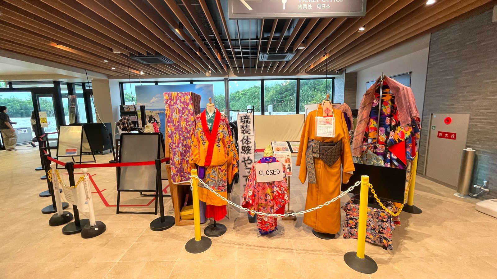 萬座毛琉裝體驗展示