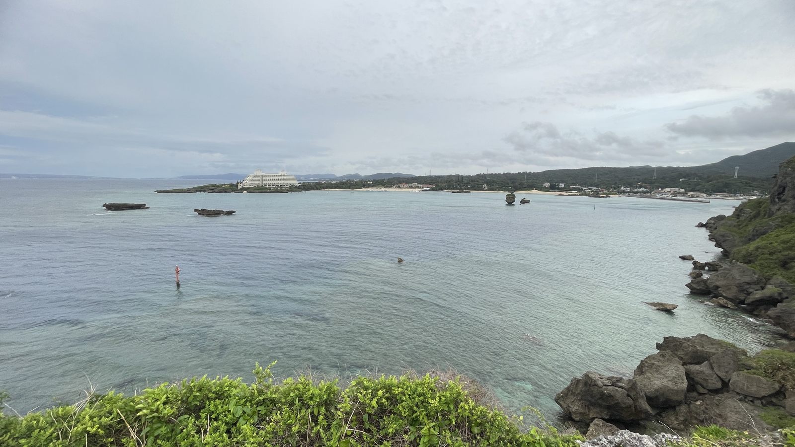 萬座毛海岸與恩納村海景