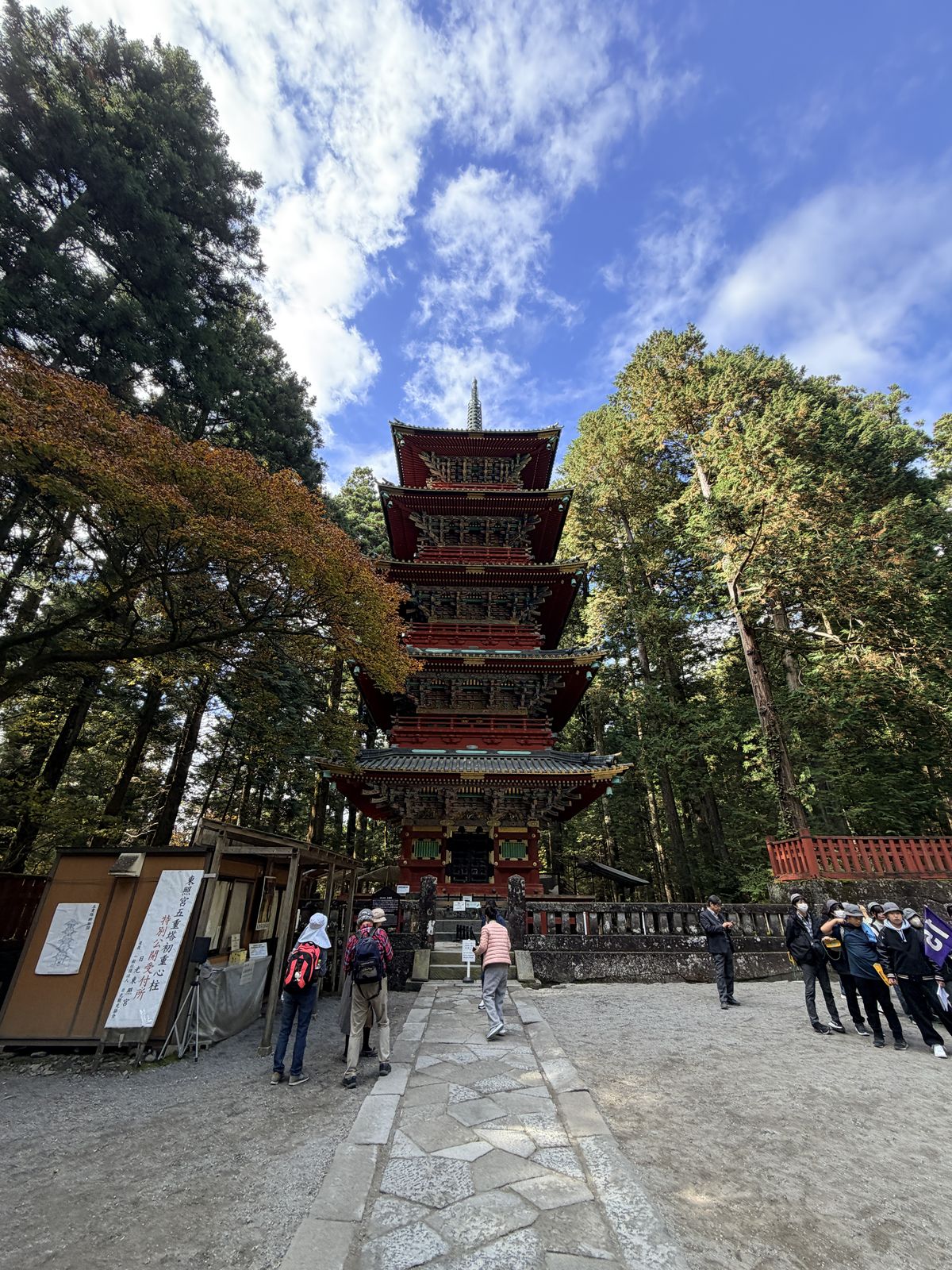 日光東照宮五重塔朱紅塔身與心柱特別公開布條