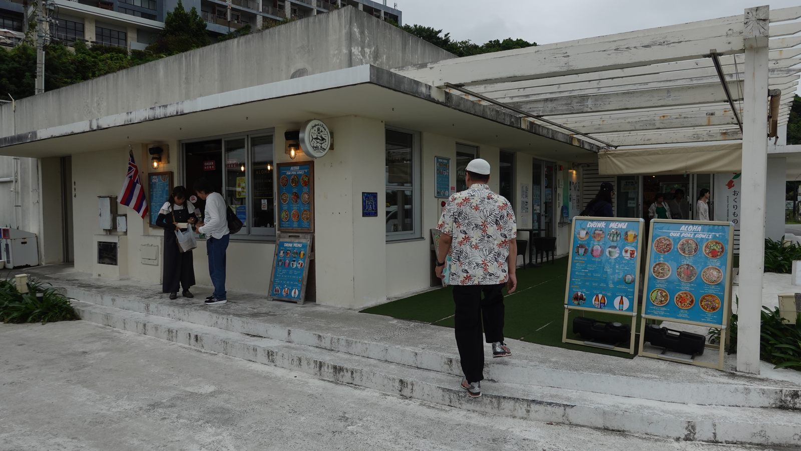 瀨長島海風露台商店入口
