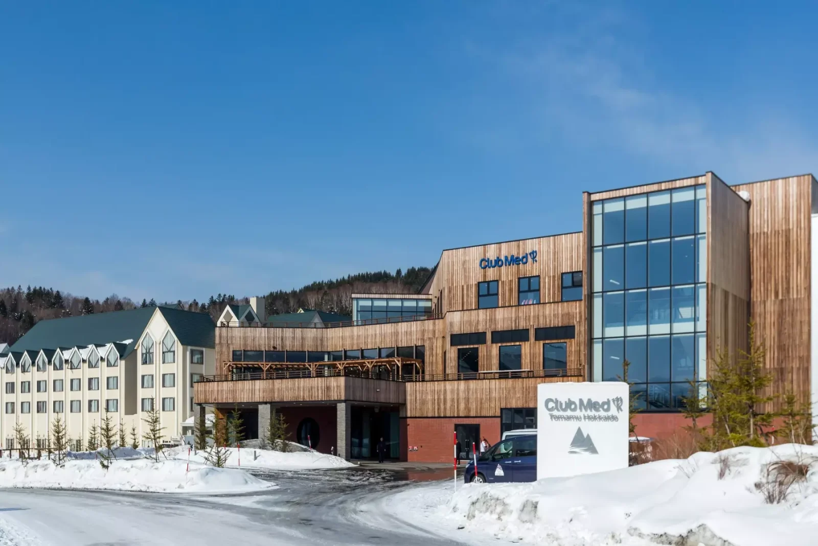 北海道 Tomamu 滑雪度假村｜Club Med Tomamu 度假村建築外觀