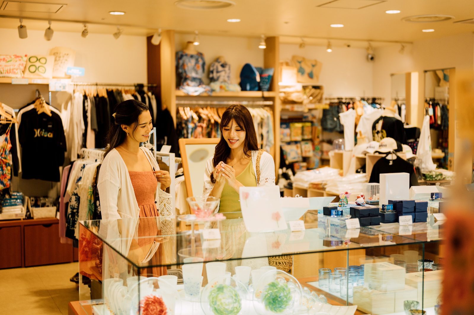 ANA 洲際萬座海灘度假村 館內商店