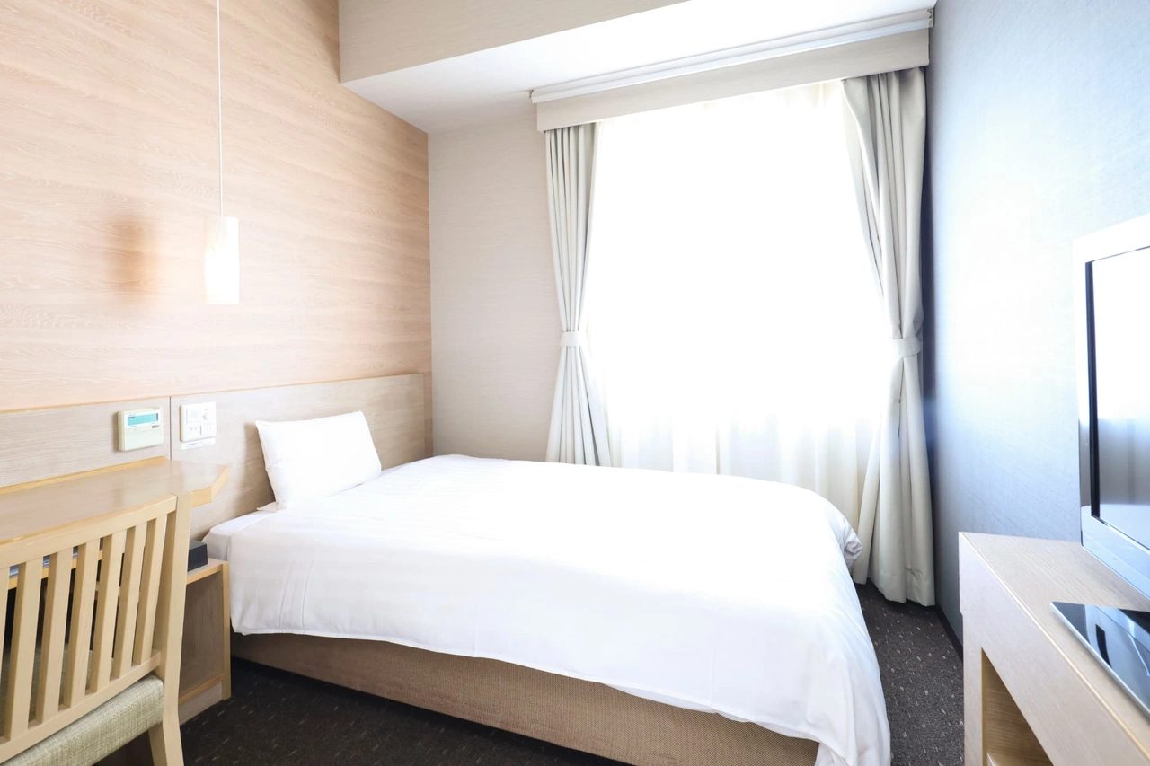 Dormy Inn 岐阜站前 經濟單人房