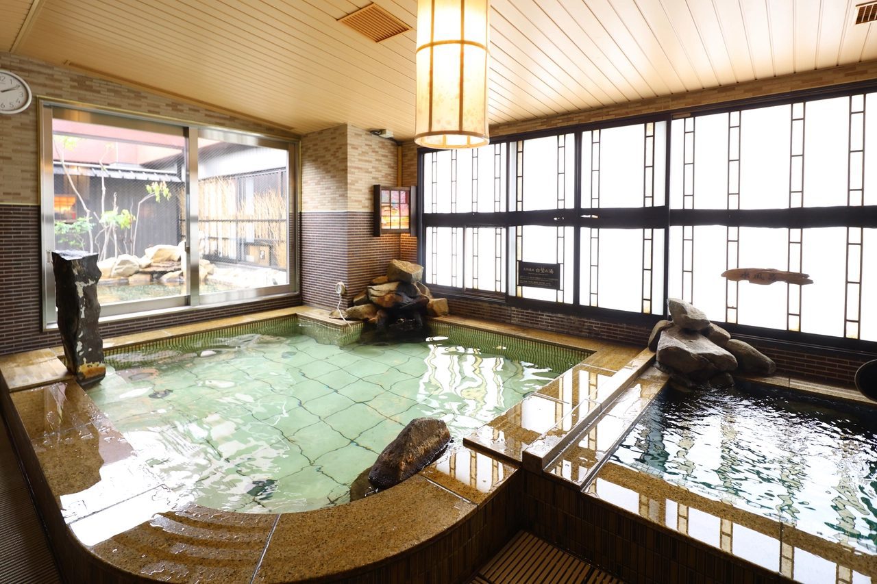 Dormy Inn 姬路 12 樓的自家源泉與星空