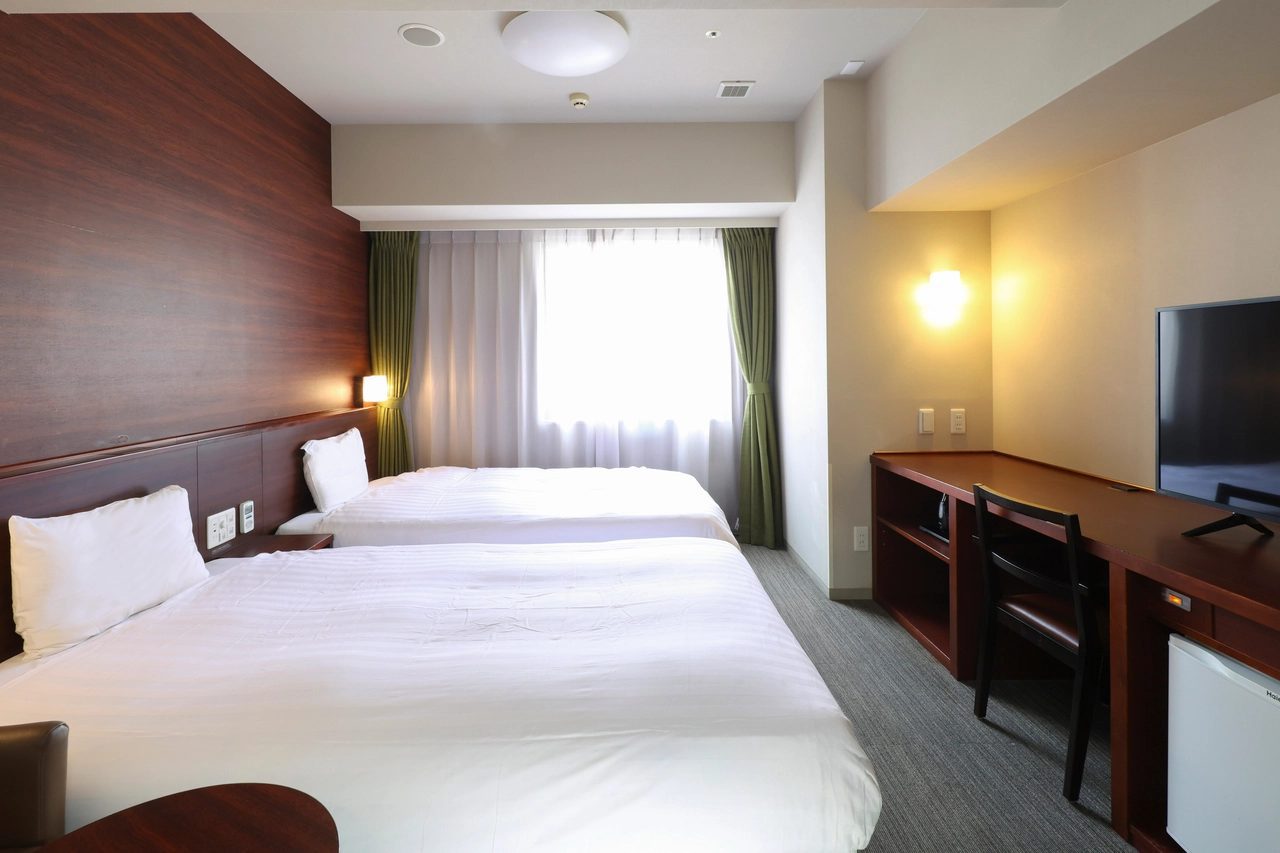 Dormy Inn 姬路 雙床房