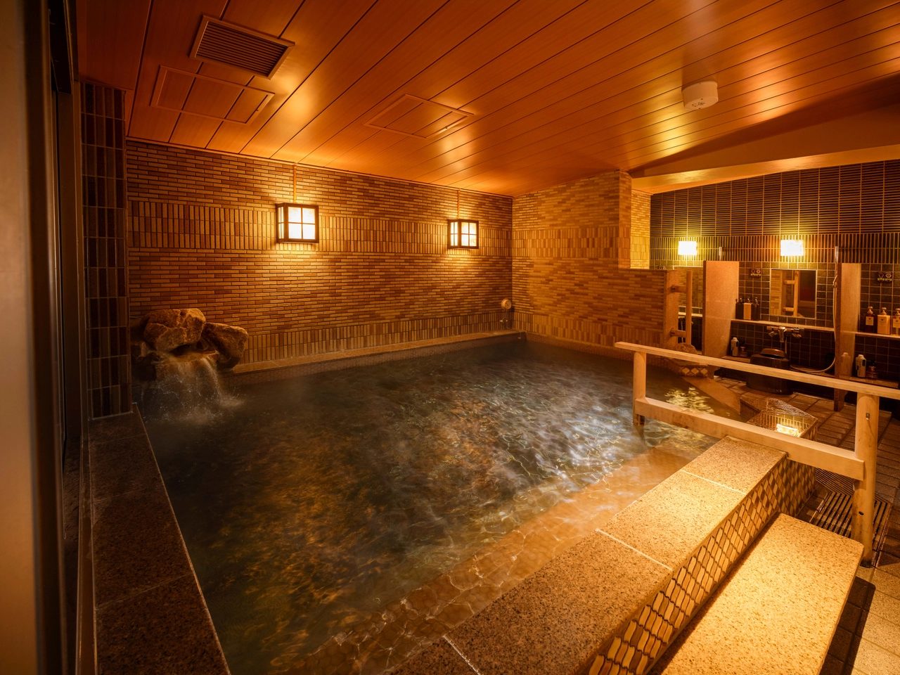 Dormy Inn 廣島 大浴場的內湯
