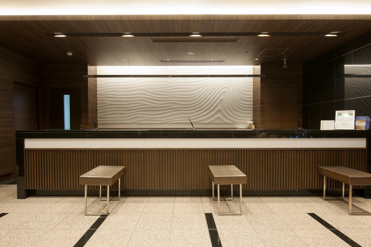 Dormy Inn 鹿兒島 大廳櫃台