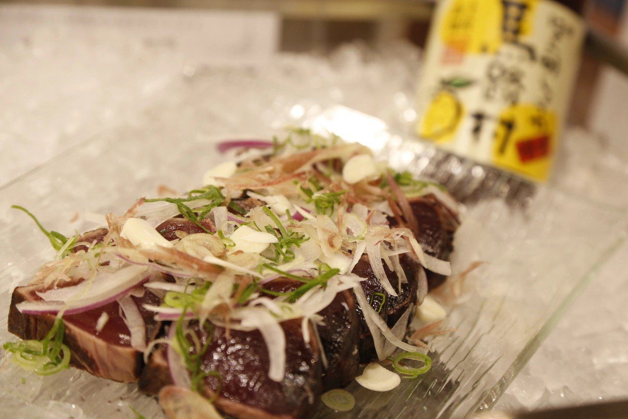 Dormy Inn 高知 早餐的鰹魚半敲燒與馬路村柚子醋