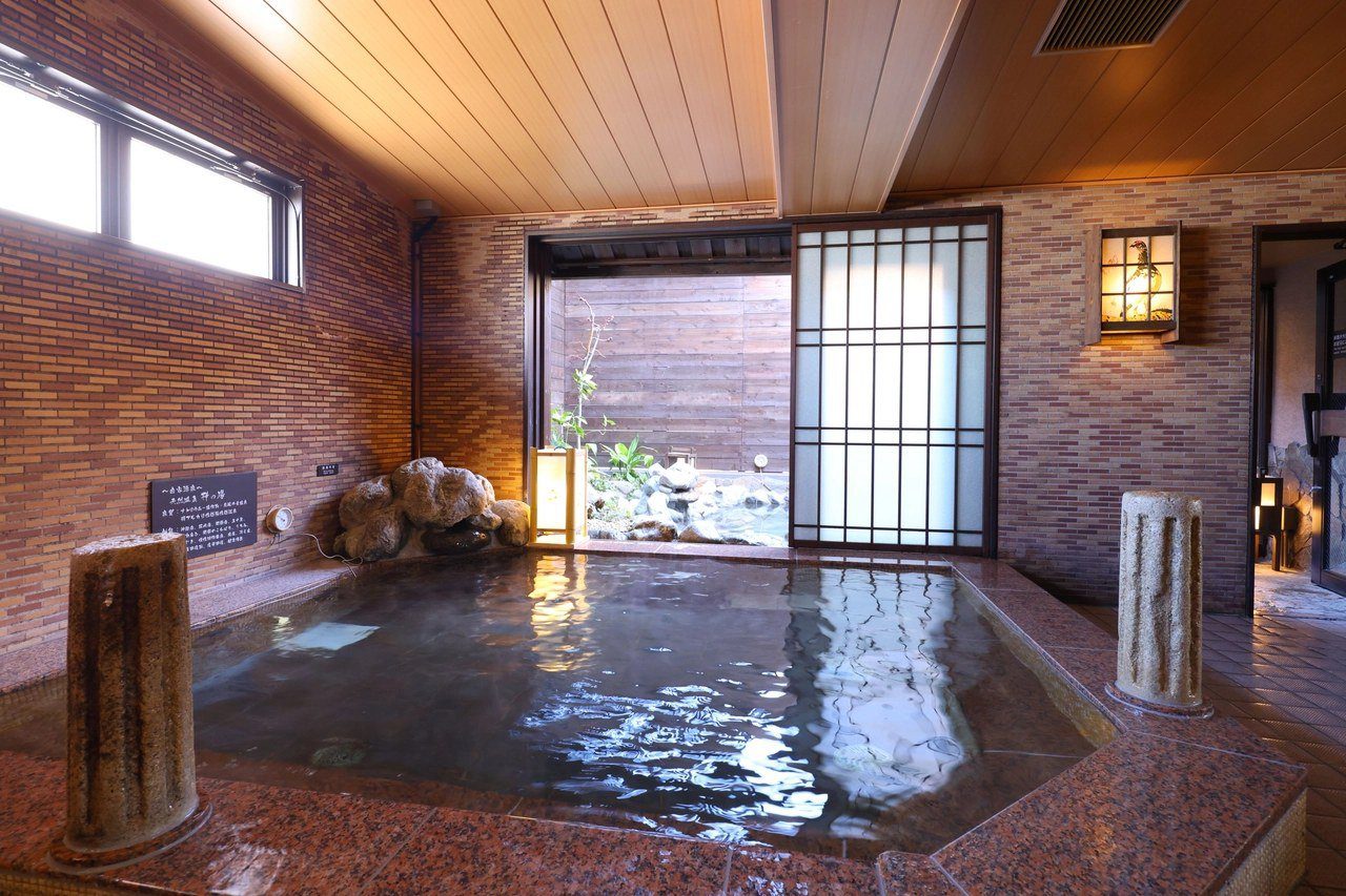 Dormy Inn 松本 9 樓自家源泉的內湯