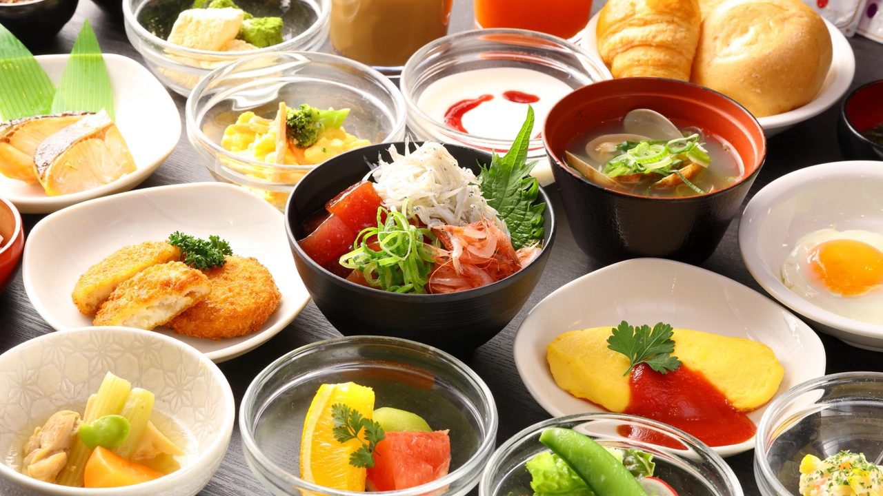 Dormy Inn 三島 早餐的小缽料理