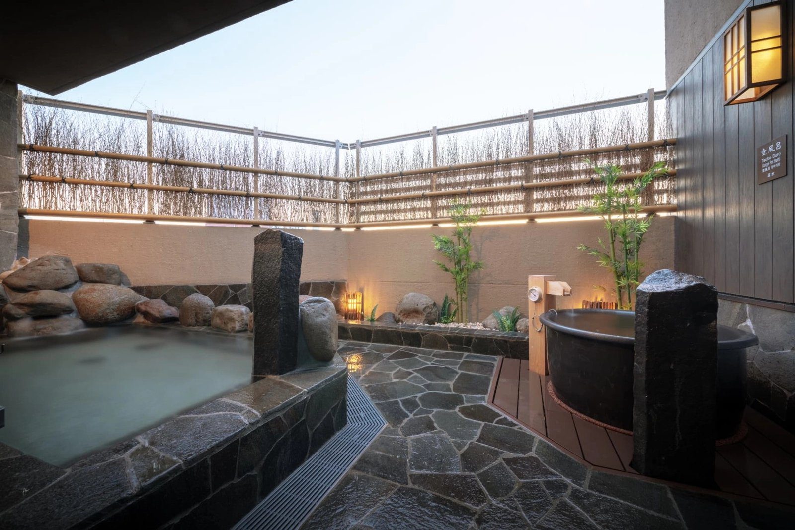 Dormy Inn 盛岡 頂樓的露天風呂與壺湯