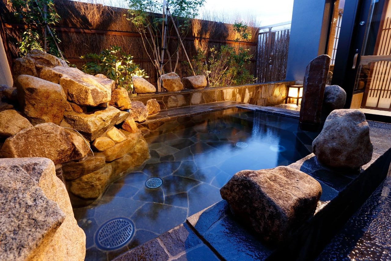 Dormy Inn 長野 夜晚的露天風呂