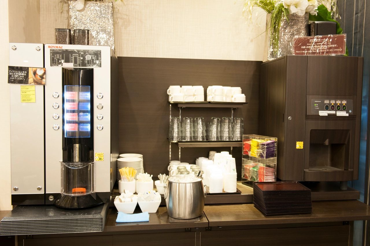 Dormy Inn PREMIUM 博多・Canal City 前 迎賓飲品