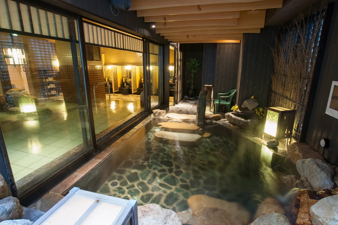 Dormy Inn PREMIUM 博多・Canal City 前 山笠主題的「袖湊之湯」