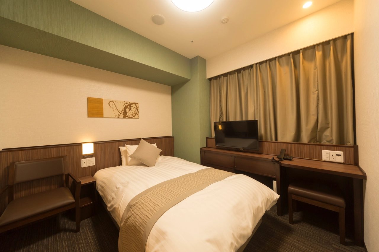 Dormy Inn PREMIUM 神田 單人房