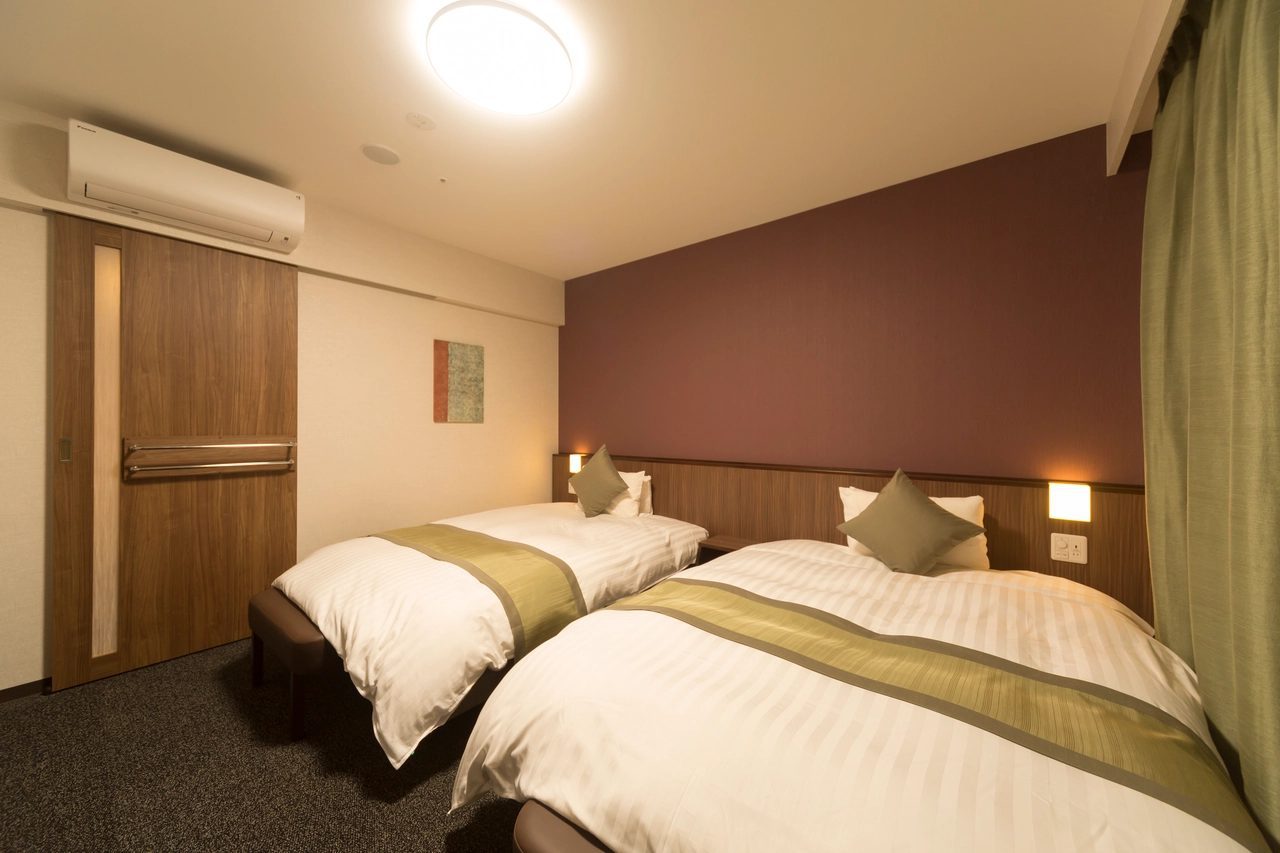 Dormy Inn PREMIUM 神田 雙床房