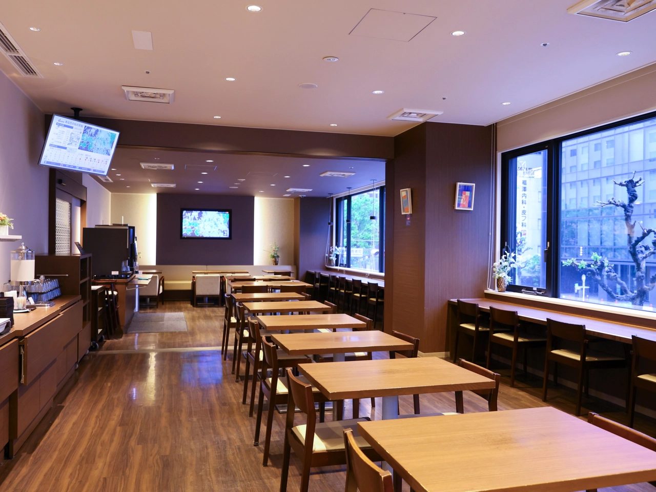 Dormy Inn PREMIUM 名古屋榮 2 樓的餐廳