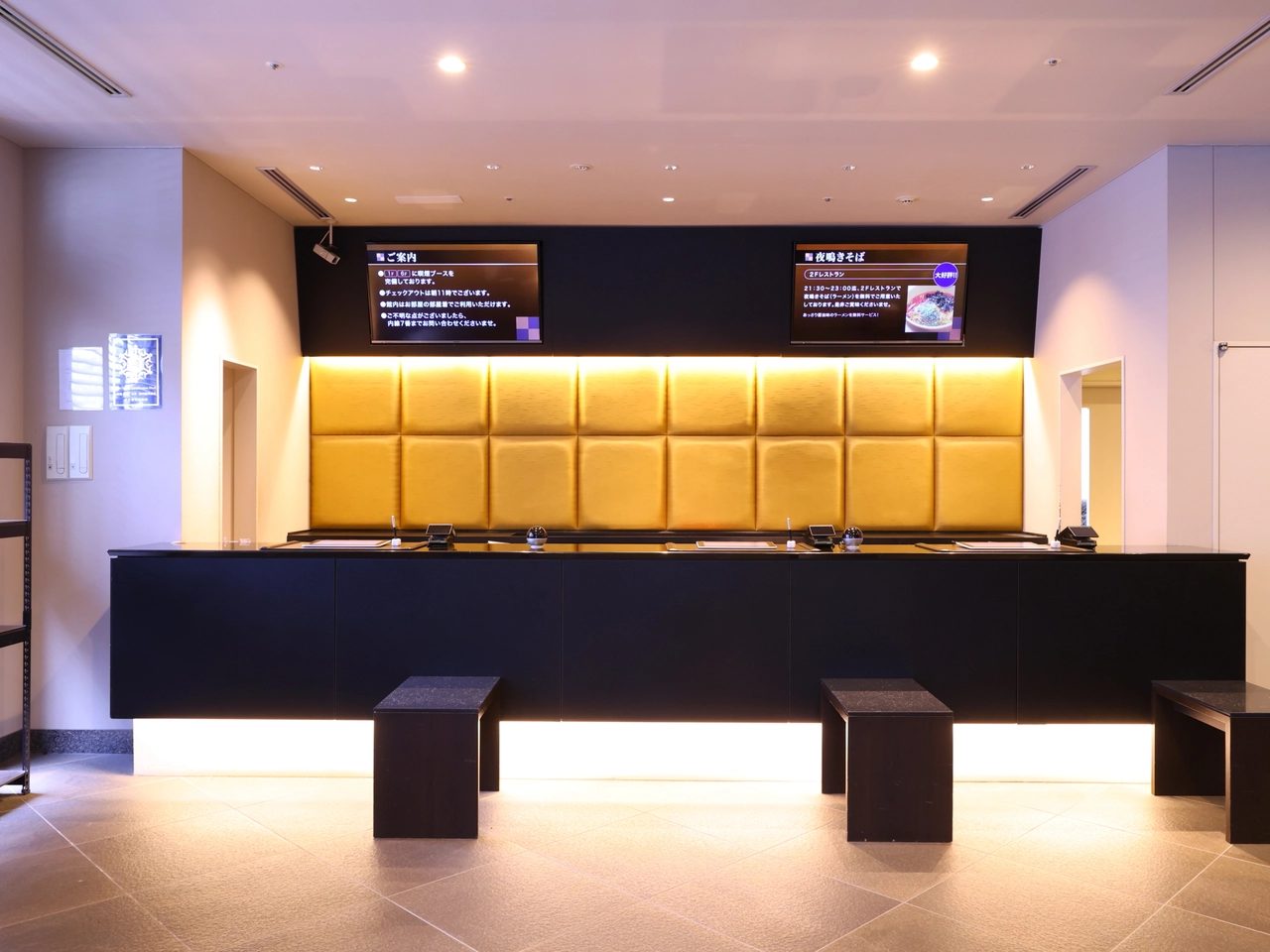 Dormy Inn PREMIUM 名古屋榮 大廳與櫃台
