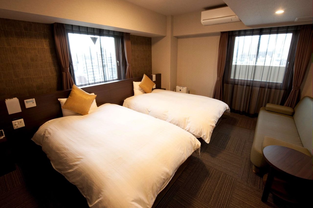 Dormy Inn PREMIUM 難波 客房