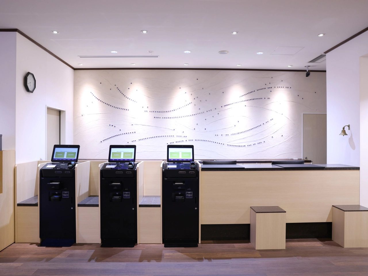 Dormy Inn PREMIUM 下關 大廳與自助入住機
