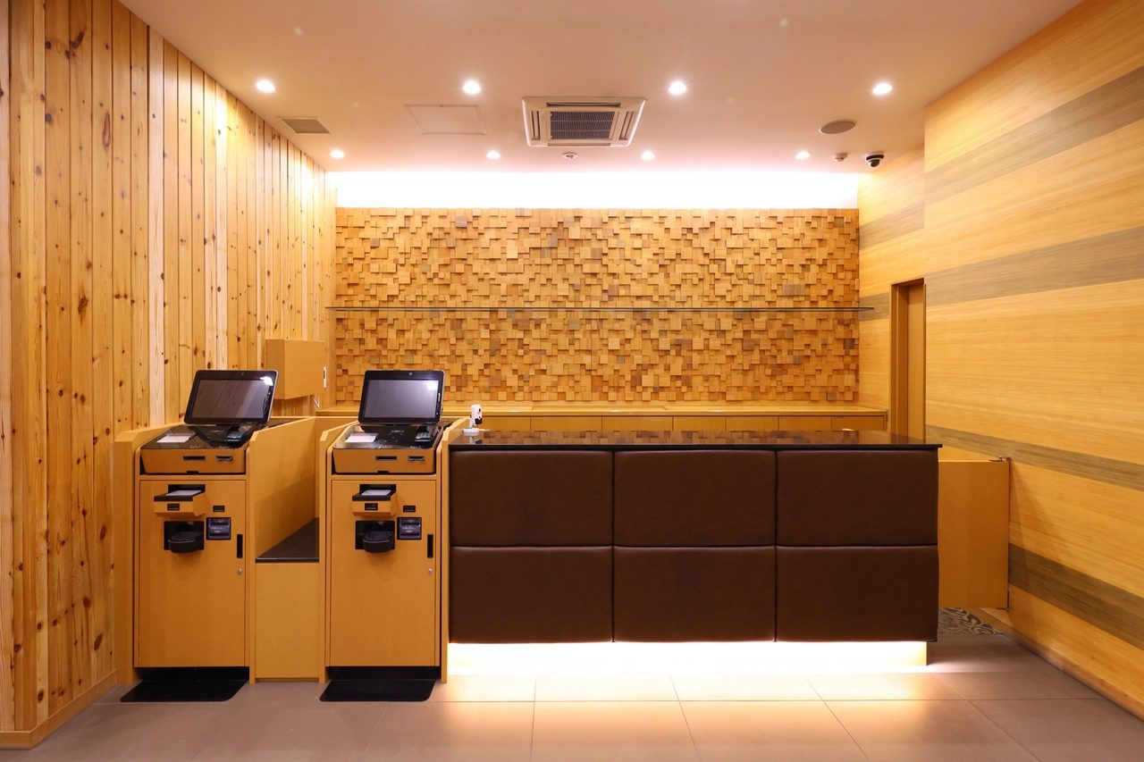 Dormy Inn 札幌 ANNEX 櫃台