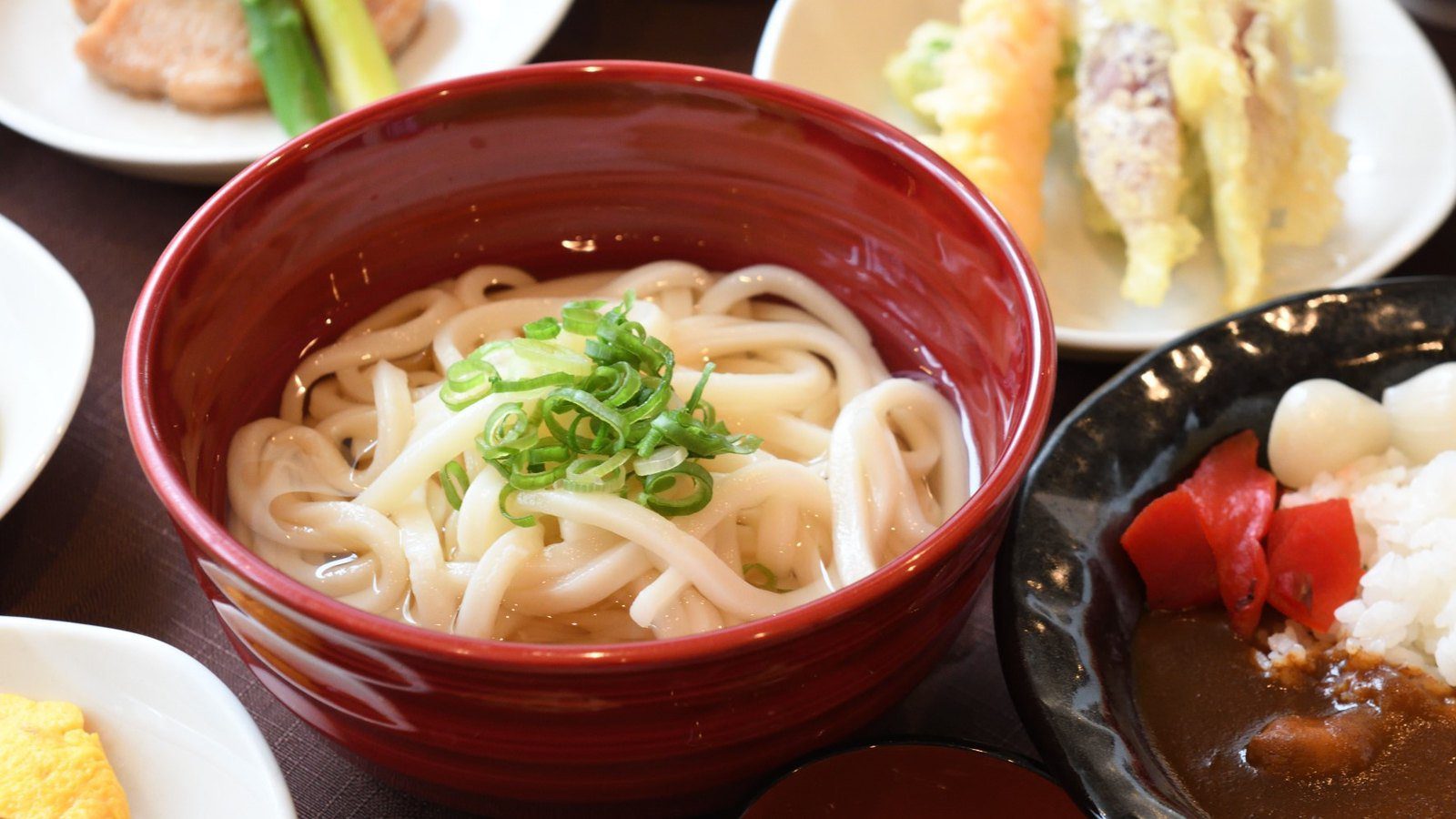 Dormy Inn 高松中央公園前 早餐的讚岐烏龍麵與天婦羅