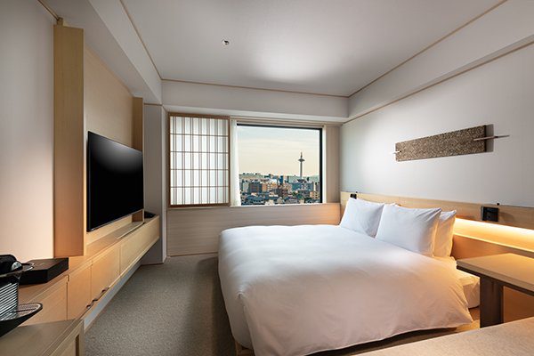 京都東山希爾頓逸林酒店 望得見京都塔的 King 客房