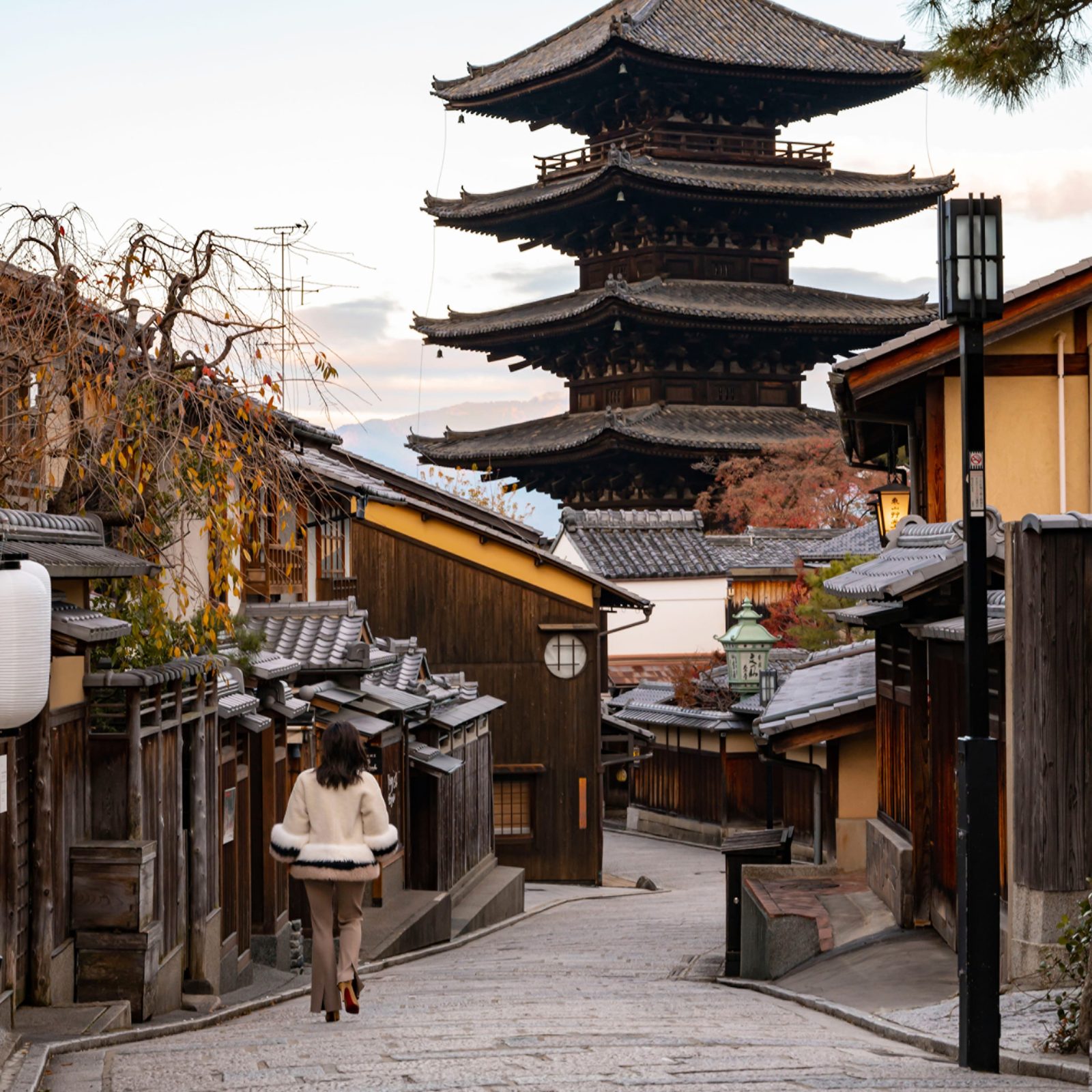 京都東山一帶的石坂小路
