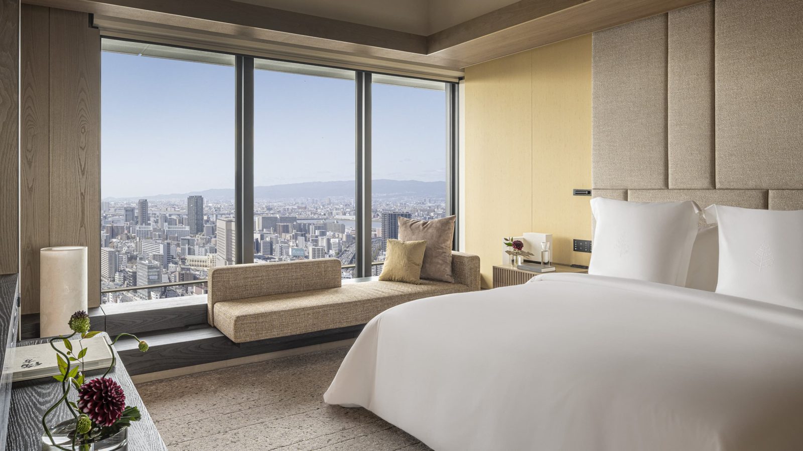 大阪四季酒店 Superior Room／Deluxe Room