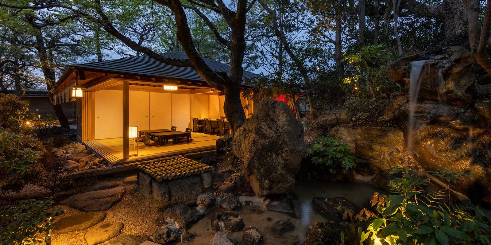 馥府 京都 庭園中的離れ「八重一重」夜景