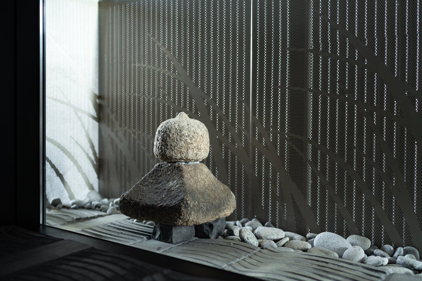 源氏京都 Genji Kyoto 石燈籠坪庭