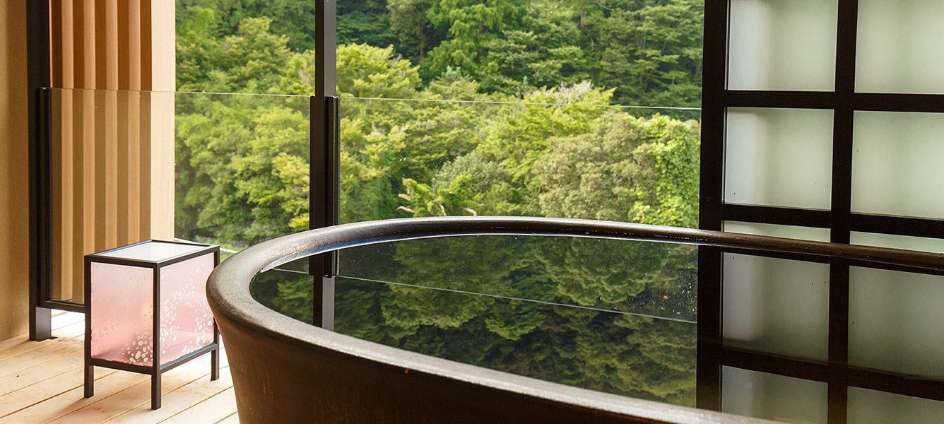 箱根湯本溫泉 月之宿 紗ら 每一間客房都附露天風呂