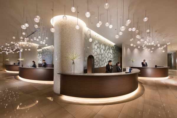 東京灣希爾頓酒店 1 樓櫃檯