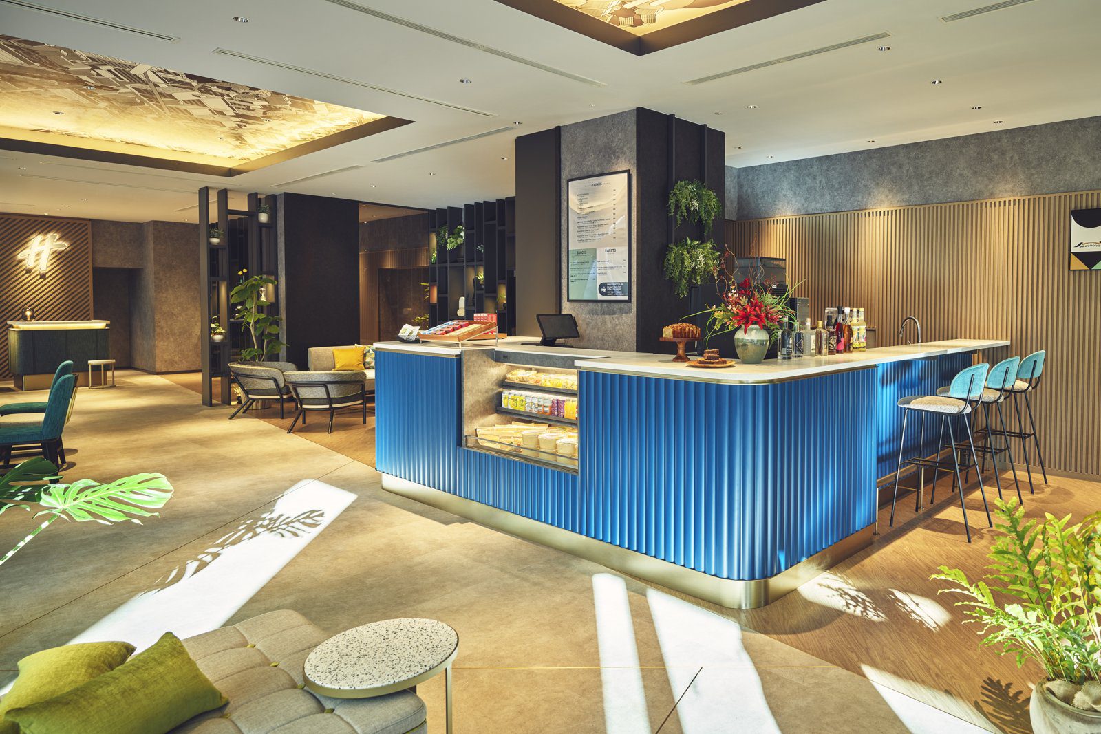 京都五條假日酒店 1 樓 BONDO Café & Bar 吧檯