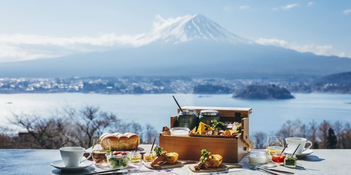 虹夕諾雅 富士 露台上的富士山早餐