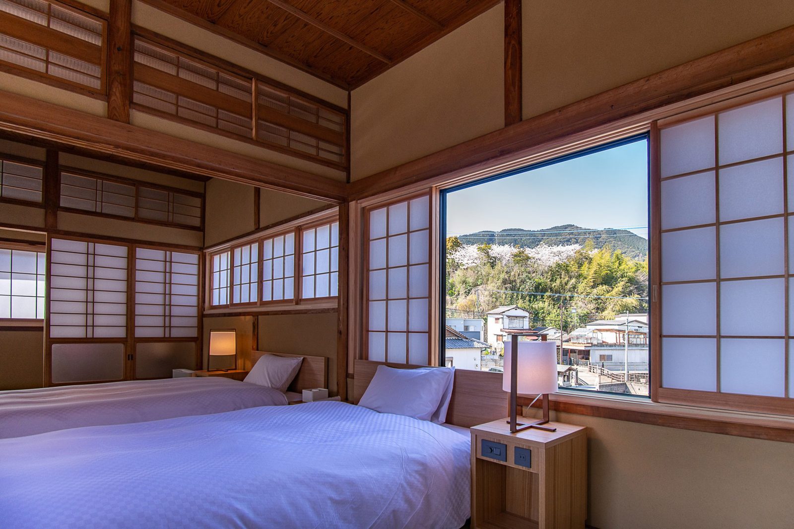 HOTEL CULTIA 太宰府 梅花：館內最大的客房，附檜木浴槽